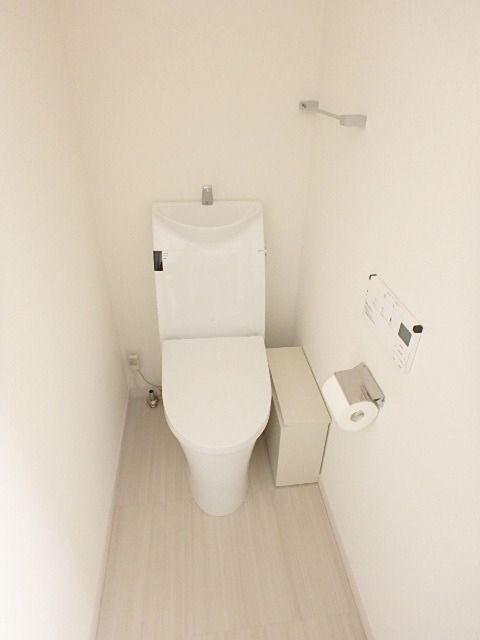 EL COURT WADAのトイレ写真