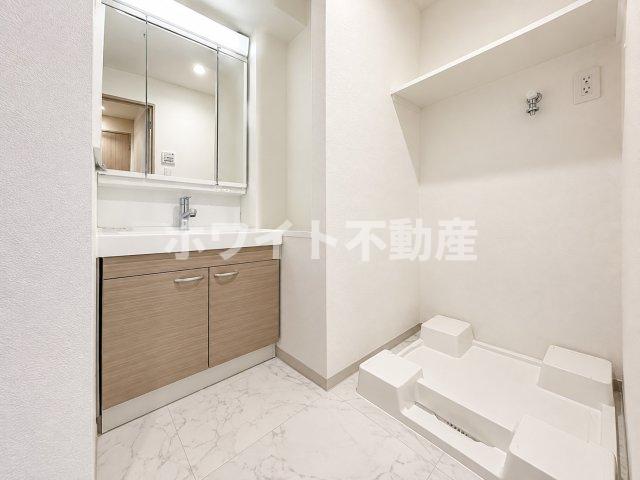 地下鉄谷町線 谷町四丁目駅 徒歩5分 13階建 築12年の内装写真