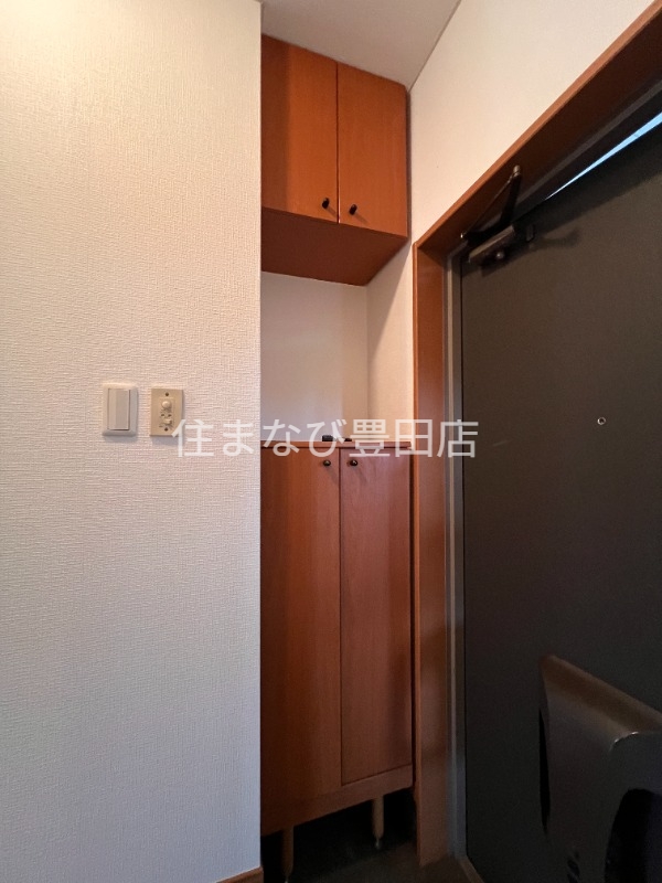 玄関　同型タイプ
