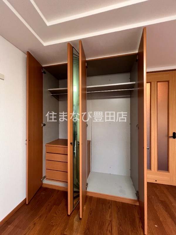 収納　同型タイプ