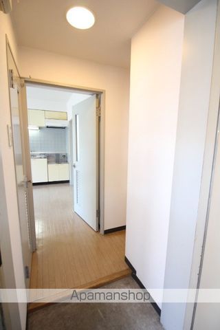 エステート美和南4条の玄関写真