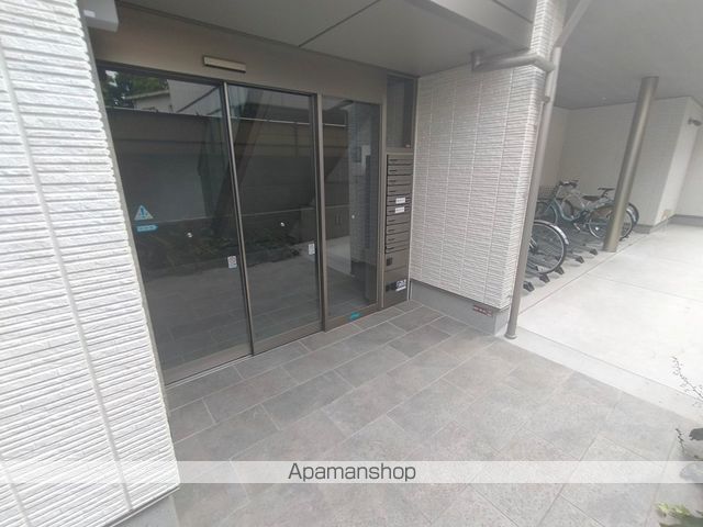 京阪本線 枚方市駅 徒歩6分 3階建 築5年の外観写真