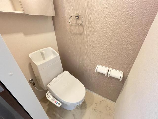 トイレ　シャワー付トイレ