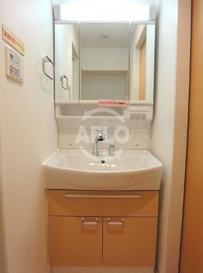 洗面設備　Garden Court 烏ヶ辻（ガーデンコート烏ヶ辻）　独