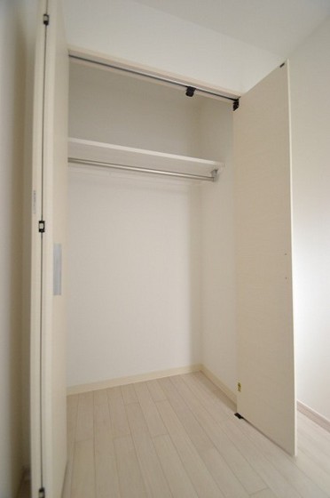 収納　※別部屋の写真です
