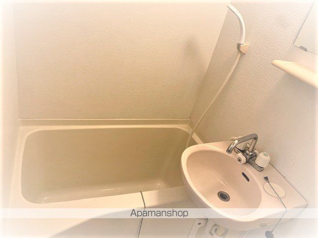 レオパレスYAMAの風呂写真