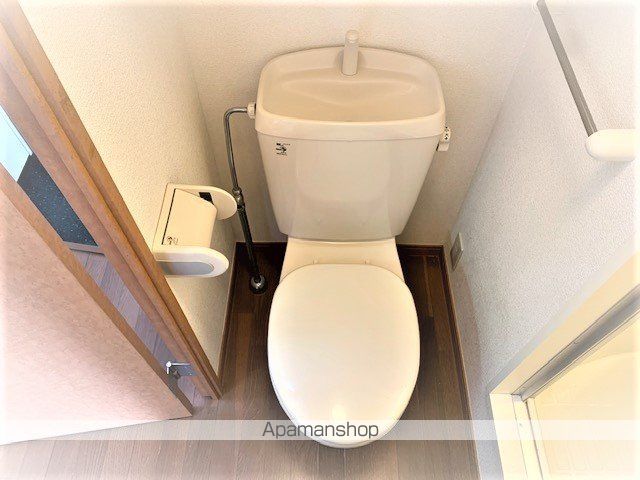 レオパレスYAMAのトイレ写真