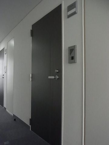 玄関　玄関（外側）
