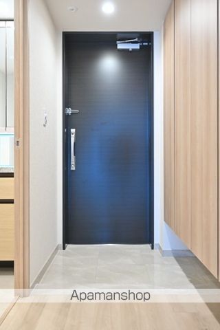 ＪＲ中央線 中野駅 徒歩8分 20階建 築1年の玄関写真