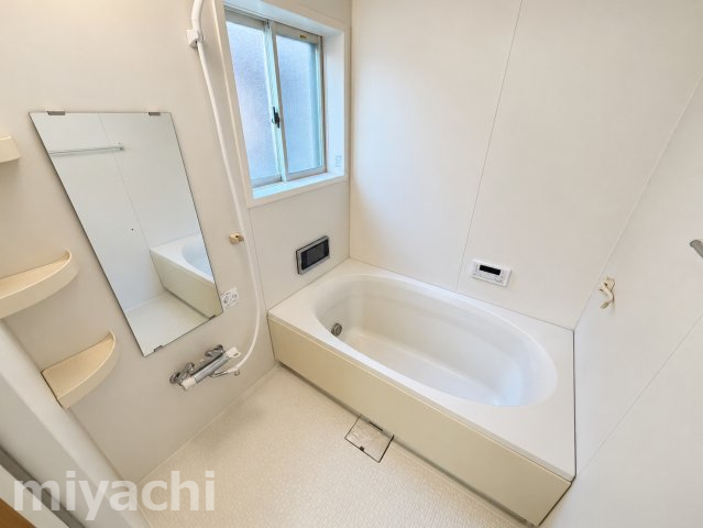 ＪＲ高徳線 佐古駅 徒歩20分 2階建 築20年の風呂写真