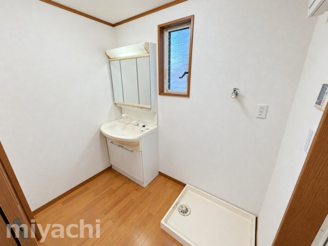 ＪＲ高徳線 佐古駅 徒歩20分 2階建 築20年の内装写真