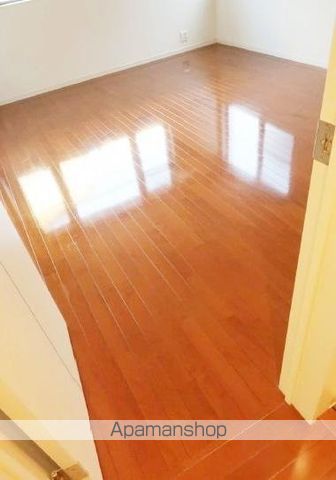 キアーラ.M.Sの居間写真