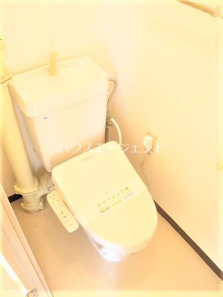 トイレ　コンセントがあるトイレです。