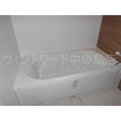 バス・シャワールーム　詳細は、ウィンドワード中の島店までご相談下さい