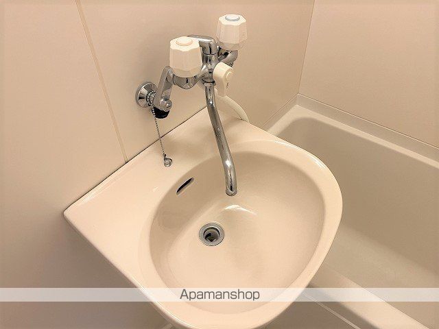 レオパレス中井町5の内装写真