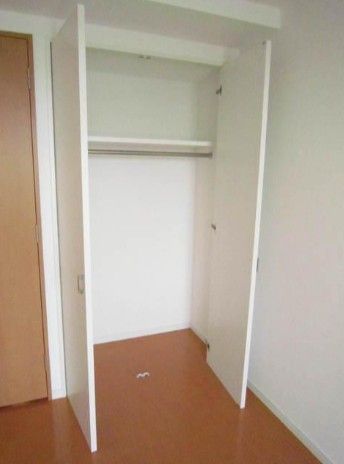 収納　参考写真：別部屋タイプ