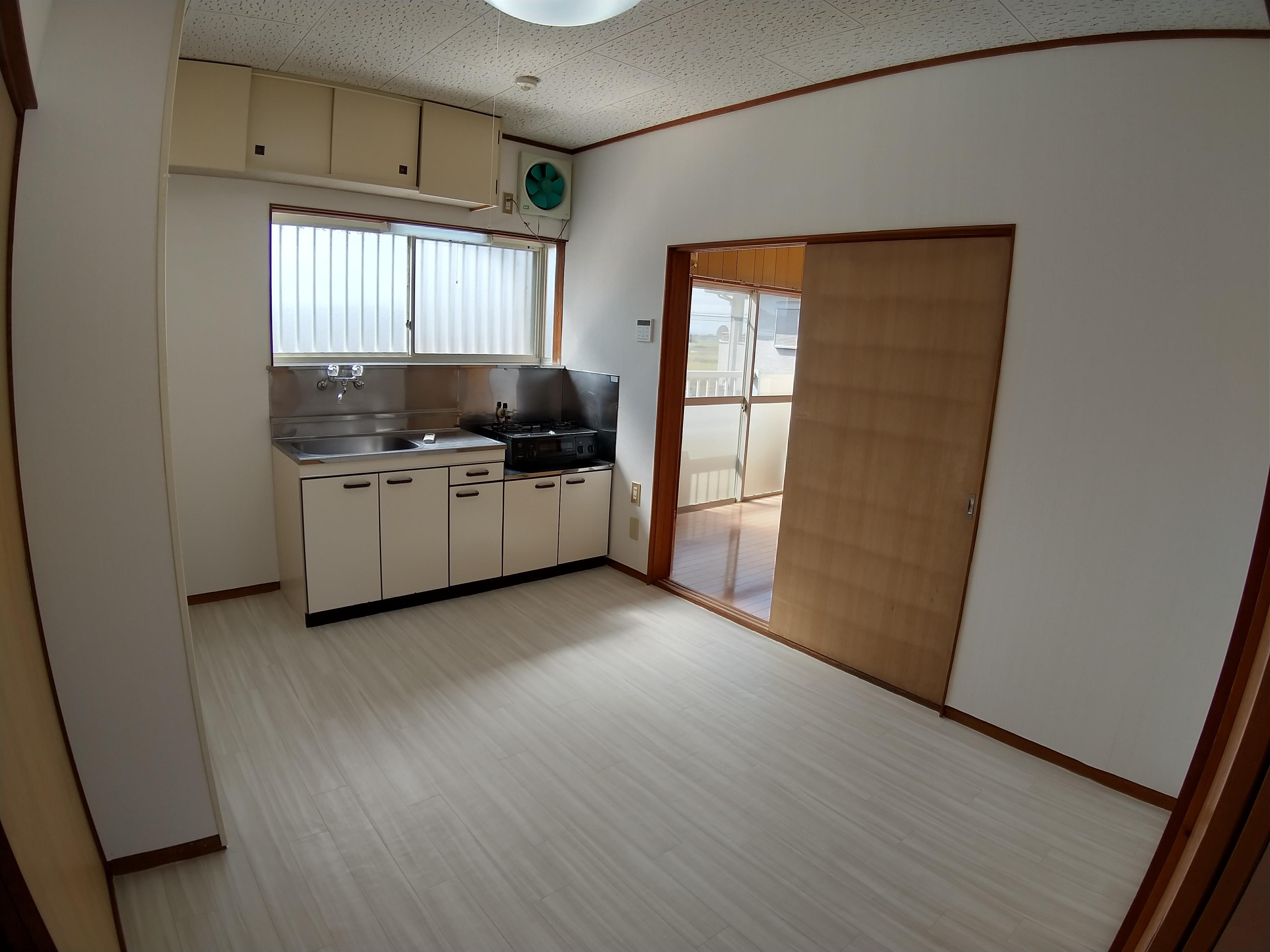 その他部屋・スペース　DK(ガスコンロは残置物です)