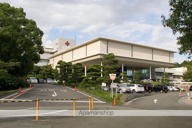 病院　日赤病院（病院）まで2000m