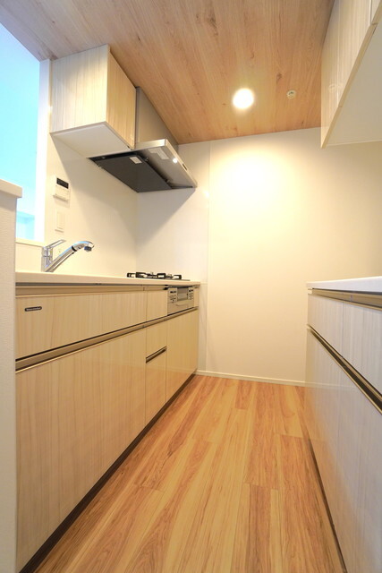 キッチン　※写真は同タイプ住戸です。