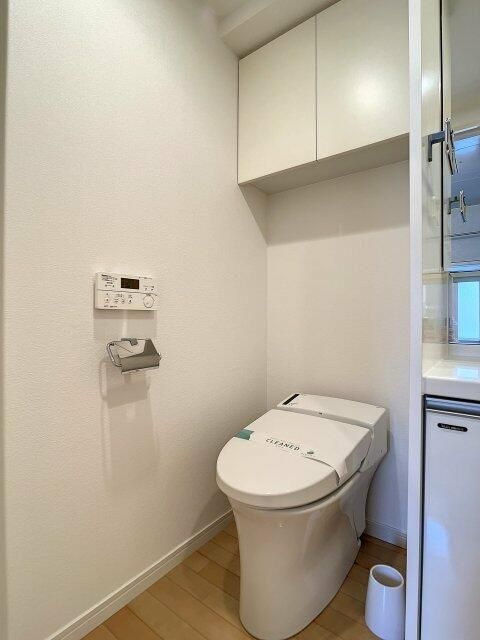 YOTSUYA DUPLEX D-Rのトイレ写真