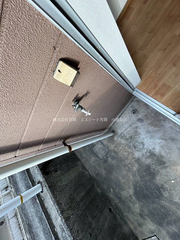 バルコニー　写真と異なる場合は現況優先。