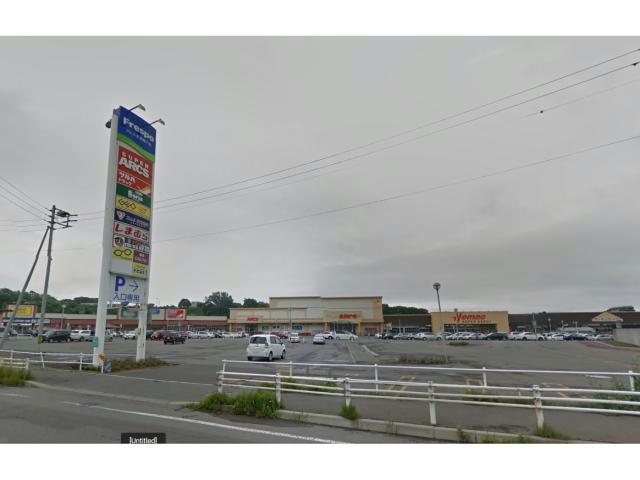 ドラックストア　調剤薬局ツルハドラッグ湯川店（ドラッグストア）まで916m