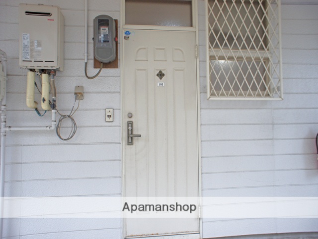 エントランス　駐車場