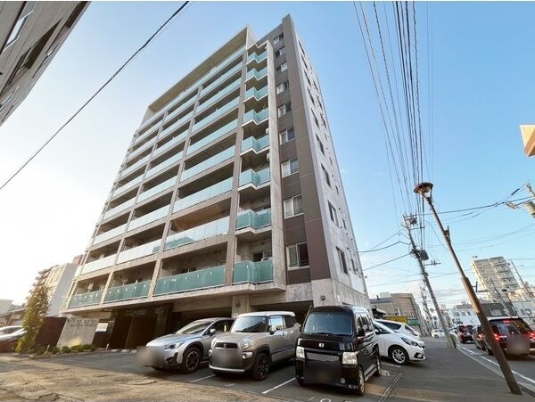 北海道札幌市中央区南九条西１３（マンション）の賃貸物件の外観