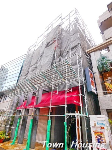 横浜市都筑区仲町台のマンションの建物外観