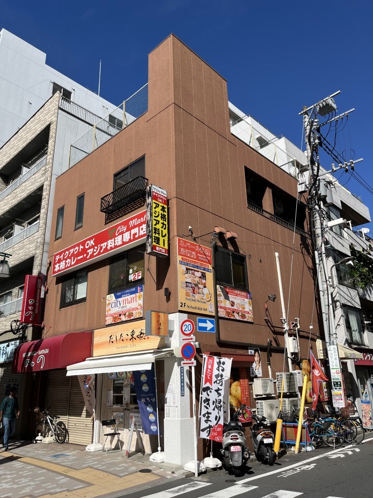 江東区大島のマンションの建物外観