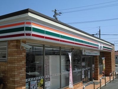 【岩国市車町のアパートのコンビニ】