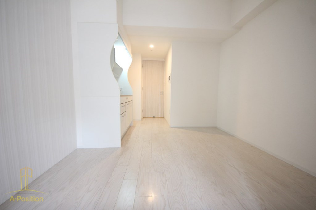 居室・リビング　SERENiTE堺筋本町SUD