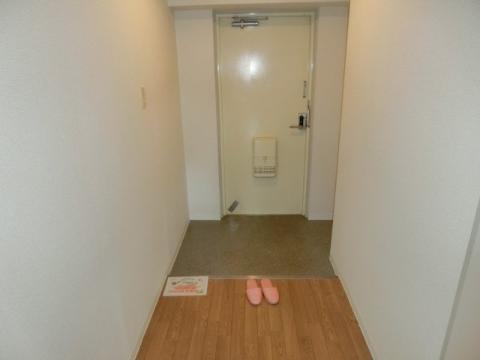 　玄関　玄関内