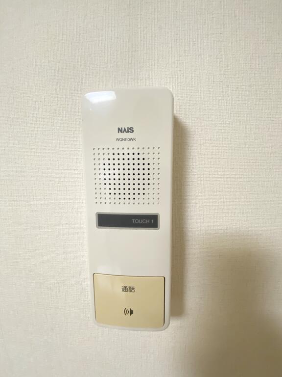 【郡山市小原田のマンションのエントランス】