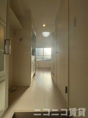 玄関　別号室イメージの為、現状を優先致します。