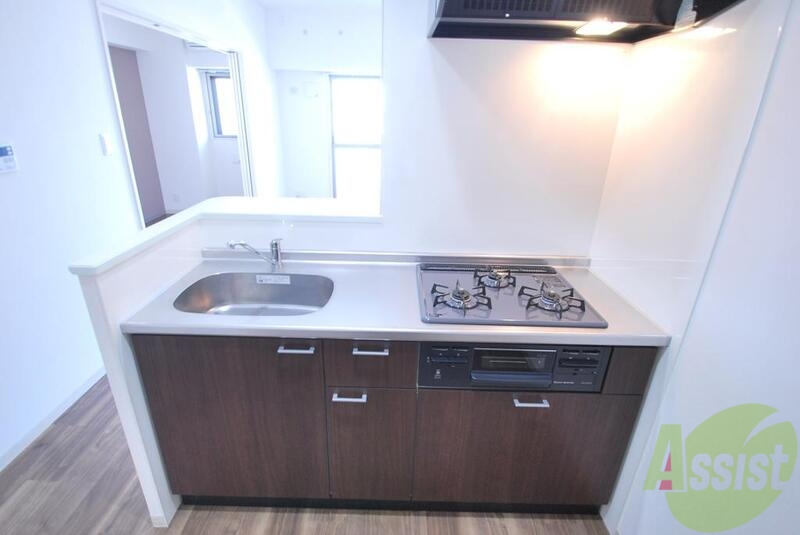 キッチン　お料理好きに嬉しいガスキッチン、使い勝手もよく収納もバッチリ