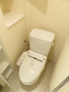 トイレ　※別部屋の参考写真です。