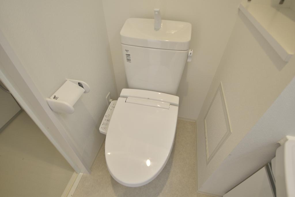 トイレ　シャワー付トイレ