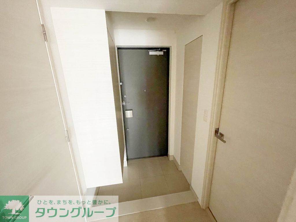 玄関　タウンハウジングレジデンス事業部　恵比寿店・赤坂店までお問…
