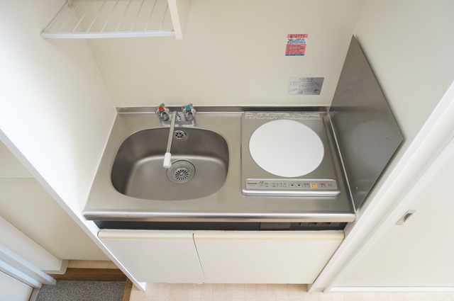 キッチン　写真は３２２参考写真