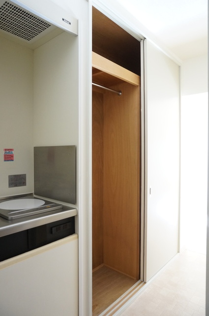 収納　写真は３２２参考写真