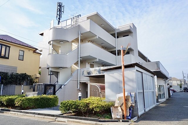 建物外観　人気の鉄筋コンクリート造！マンションタイプのご紹介です♪