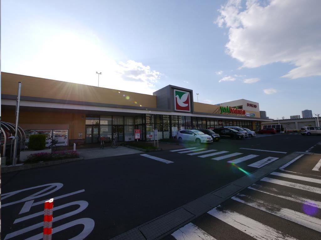 スーパー　ヨークベニマル太子堂店（スーパー）まで399m