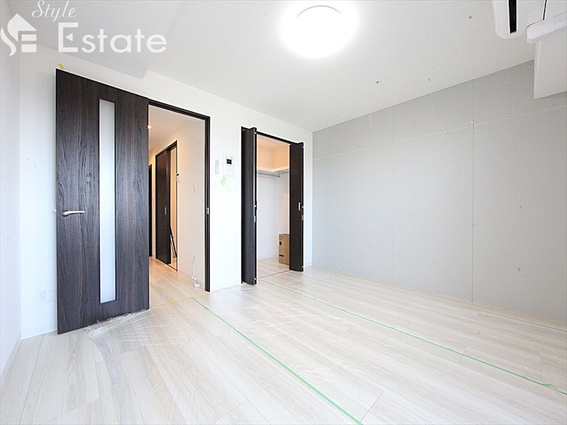 居室・リビング　内装