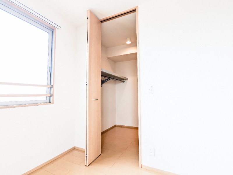 収納　図面と現状に相違がある場合には現状を優先