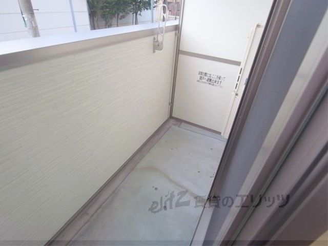 バルコニー　ベランダ