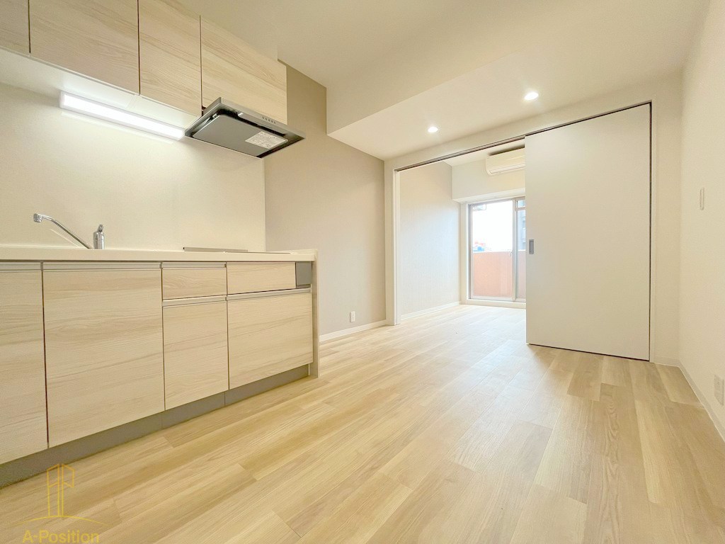 居室・リビング　フロンティアタワー九条III