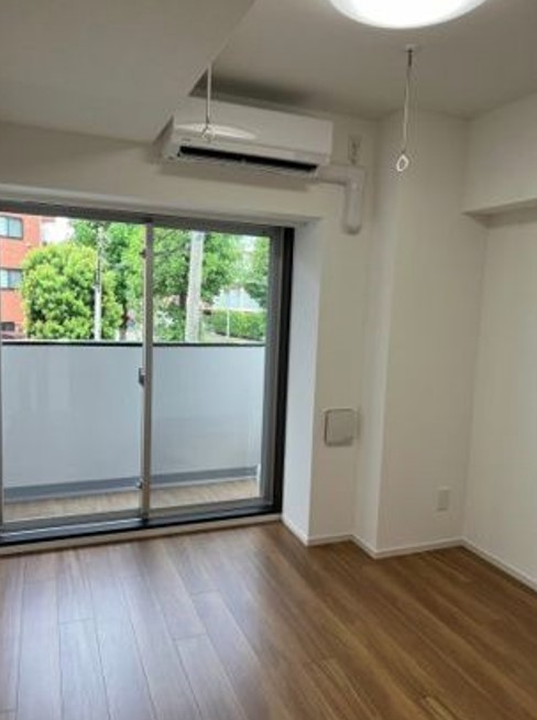 居室・リビング　※別部屋参考写真