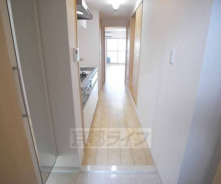 その他部屋・スペース　きれいな廊下です。