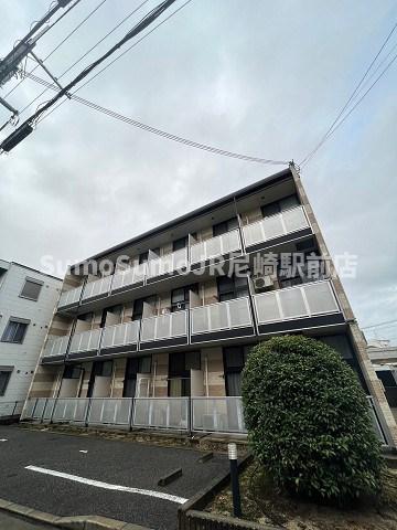 建物外観　外観は落ち着いています